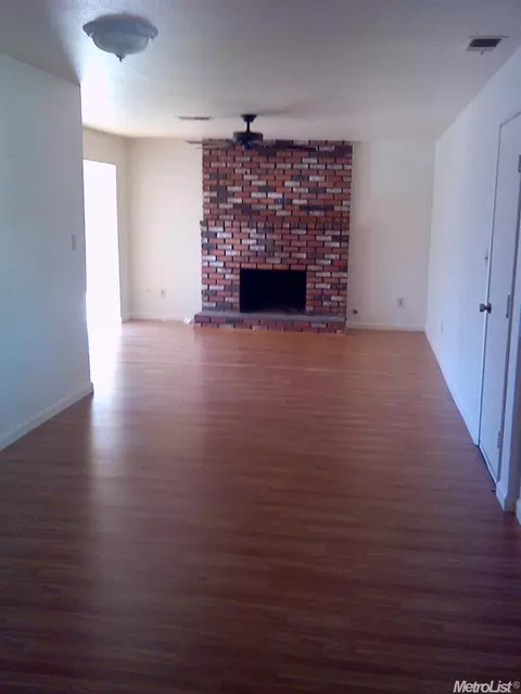1948 Bavil Dr, Ceres, CA 95307 photo 3