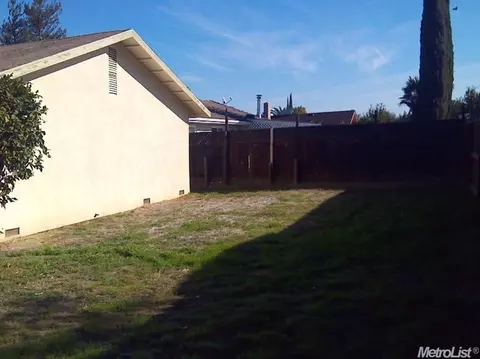 1948 Bavil Dr, Ceres, CA 95307 photo 18