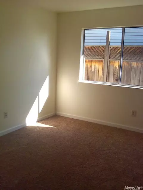 1948 Bavil Dr, Ceres, CA 95307 photo 10