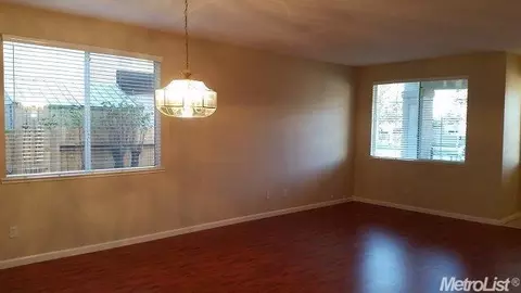 1300 Whispering Wind Dr, Tracy, CA 95377 photo 12
