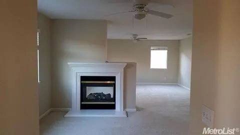 1300 Whispering Wind Dr, Tracy, CA 95377 photo 10