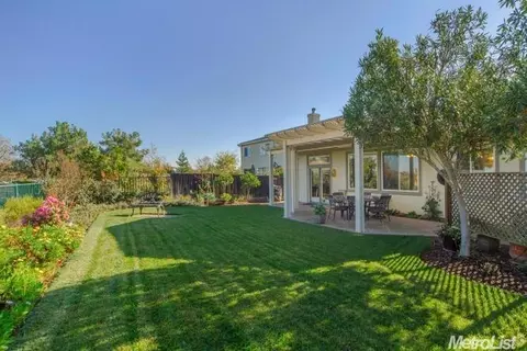 2215 Rockwell Dr, Davis, CA 95618 photo 23