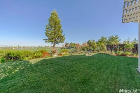 2215 Rockwell Dr, Davis, CA 95618 photo 21