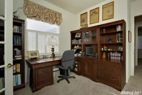 2215 Rockwell Dr, Davis, CA 95618 photo 12
