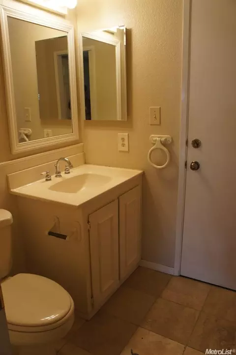 1411 Mcdermott Ct, Tracy, CA 95376 photo 10