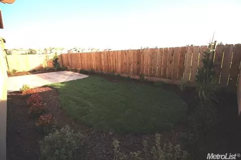 1482 Field Dr, Turlock, CA 95382 photo 10