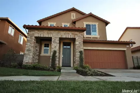 1482 Field Dr, Turlock, CA 95382 photo 1