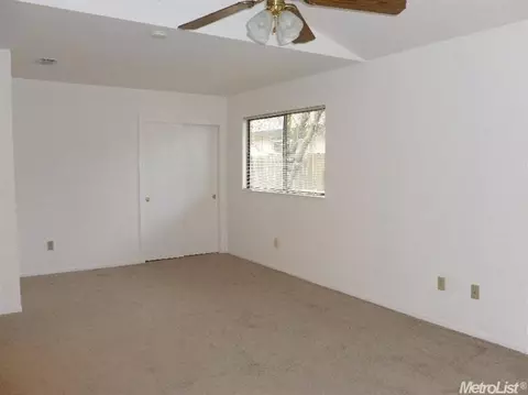271 W E St, Galt, CA 95632 photo 11