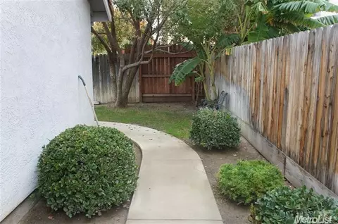 1562 Shadowood Ct, Tracy, CA 95376 photo 15