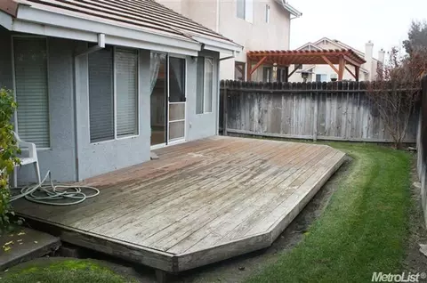 1562 Shadowood Ct, Tracy, CA 95376 photo 12