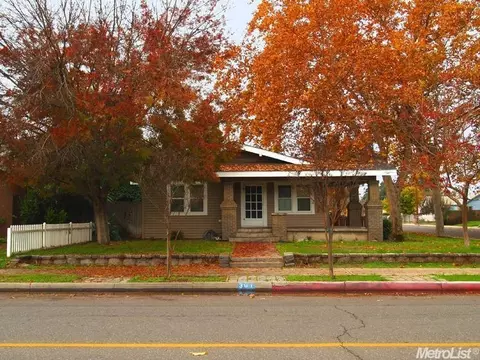 301 S Orange St, Turlock, CA 95380 photo 2