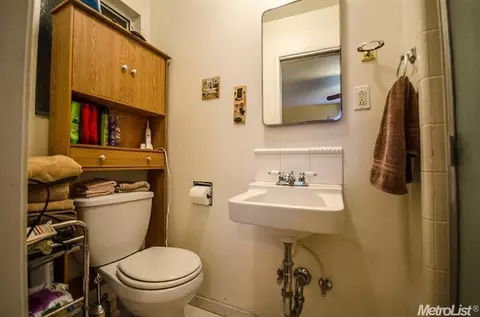 111 N 6th St, Patterson, CA 95363 photo 16