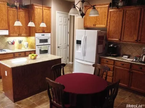 3832 Hyacinth Dr, Ceres, CA 95307 photo 8