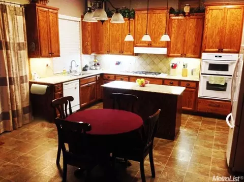 3832 Hyacinth Dr, Ceres, CA 95307 photo 7