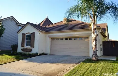 3807 Gresham Ln, Sacramento, CA 95835 photo 2