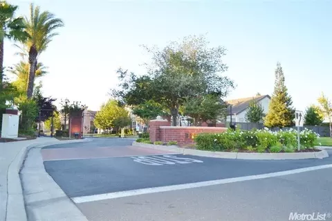3807 Gresham Ln, Sacramento, CA 95835 photo 24