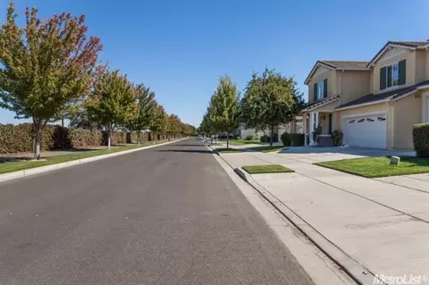1922 Caprice Dr, Turlock, CA 95382 photo 15