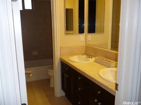 2005 Caversham Way, Folsom, CA 95630 photo 19