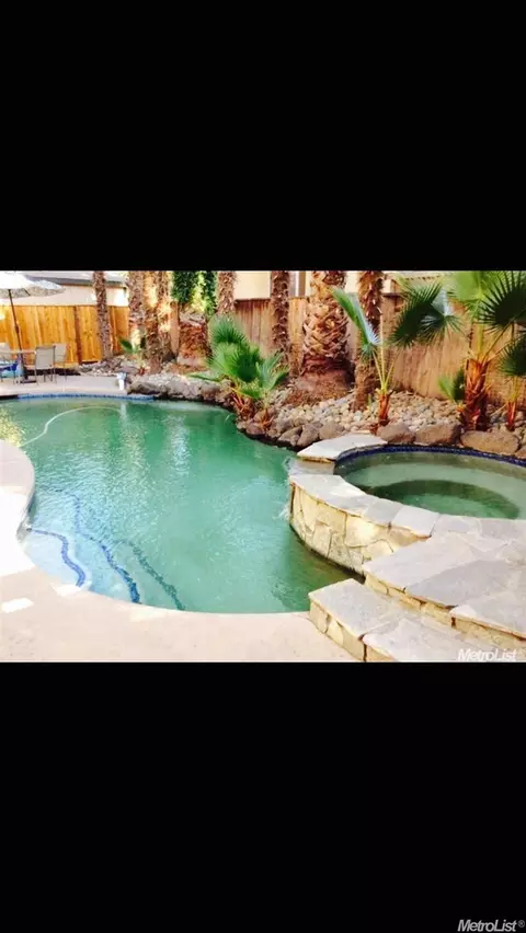 530 Renaissance Dr, Tracy, CA 95376 photo 7