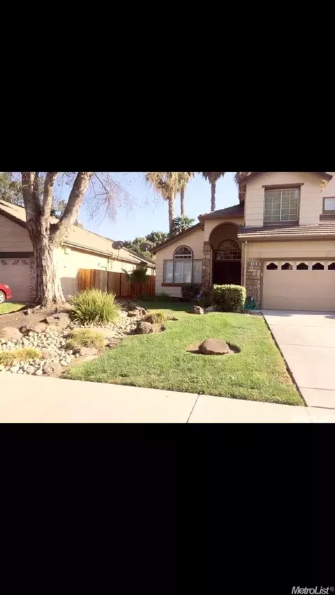 530 Renaissance Dr, Tracy, CA 95376 photo 9