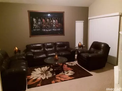 530 Renaissance Dr, Tracy, CA 95376 photo 13