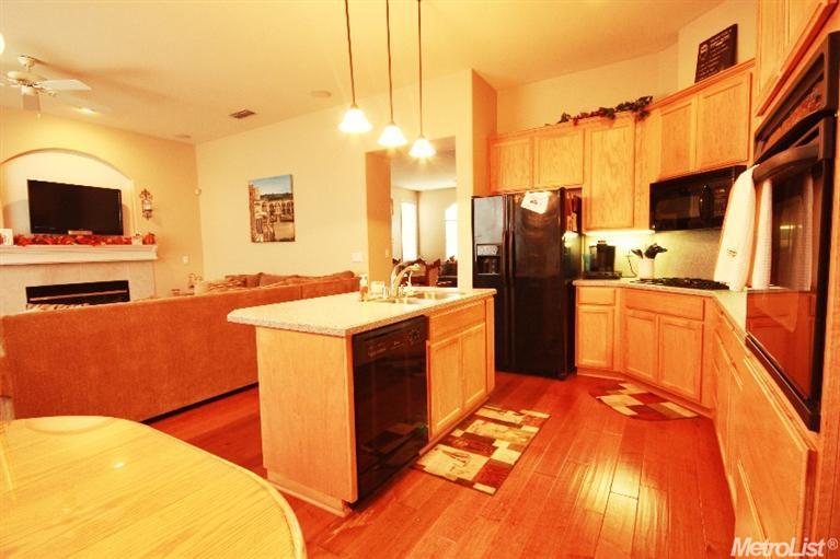 4220 Blake Dr, Modesto, CA 95356 photo 2
