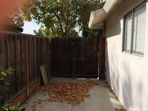 1900 Lobero Ln, Modesto, CA 95355 photo 25