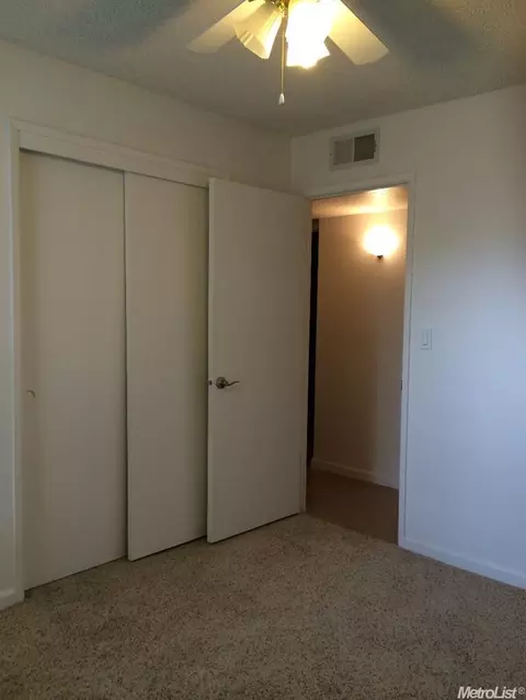 1900 Lobero Ln, Modesto, CA 95355 photo 15