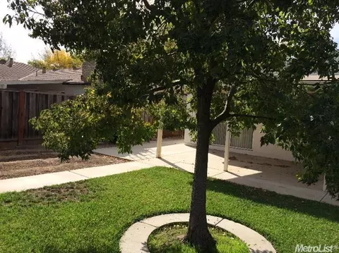 1900 Lobero Ln, Modesto, CA 95355 photo 22