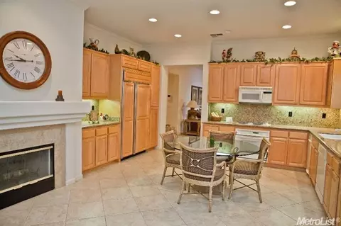 1288 Michael Dr, Tracy, CA 95377 photo 10