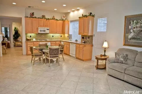 1288 Michael Dr, Tracy, CA 95377 photo 9