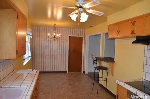 474 Valley Ave, Lodi, CA 95240 photo 8