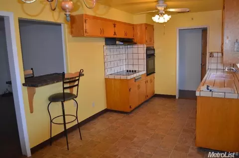 474 Valley Ave, Lodi, CA 95240 photo 6