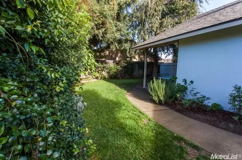 2491 N Berkeley Ave, Turlock, CA 95382 photo 13