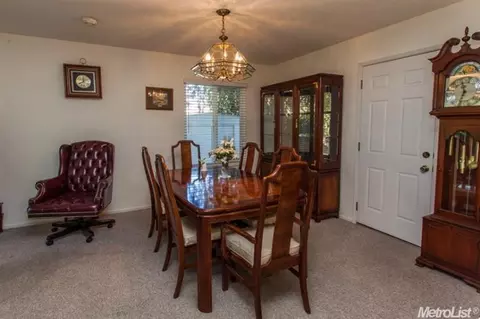 2491 N Berkeley Ave, Turlock, CA 95382 photo 3