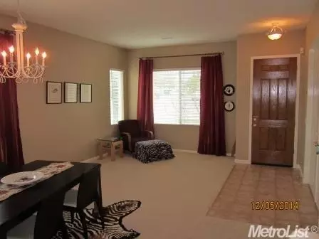 513 Kay Ct, Folsom, CA 95630 photo 2