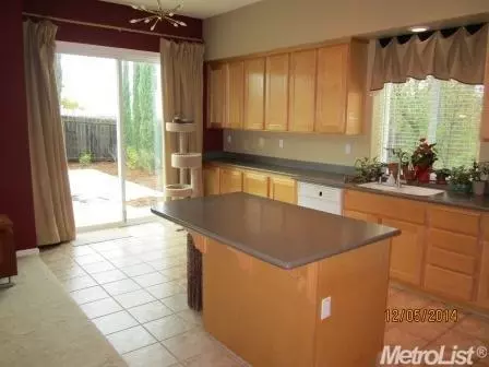 513 Kay Ct, Folsom, CA 95630 photo 6