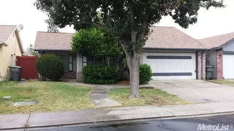 2029 Scotch Pine Dr, Modesto, CA 95351 photo 1
