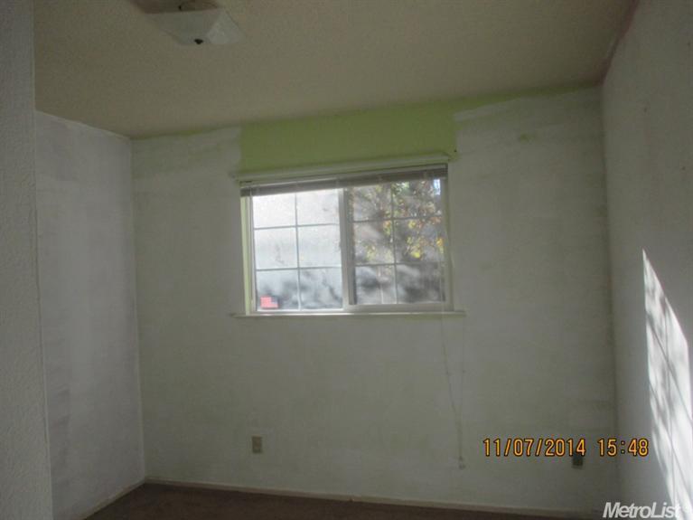 7653 32nd St, Antelope, CA 95843 photo 4
