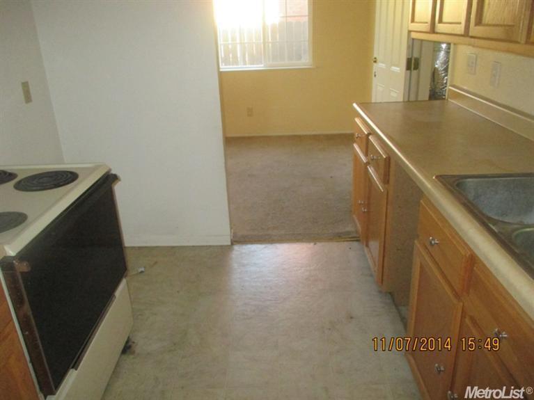 7653 32nd St, Antelope, CA 95843 photo 3