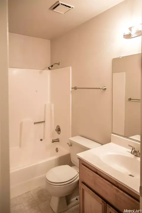 3100 Sugar Bear Ct, Modesto, CA 95356 photo 12