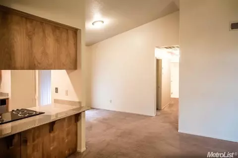 3100 Sugar Bear Ct, Modesto, CA 95356 photo 3