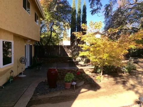 1724 Park Place Dr, Carmichael, CA 95608 photo 4
