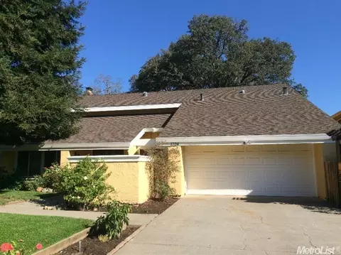 1724 Park Place Dr, Carmichael, CA 95608 photo 2