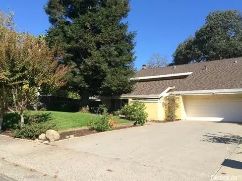 1724 Park Place Dr, Carmichael, CA 95608 photo 3