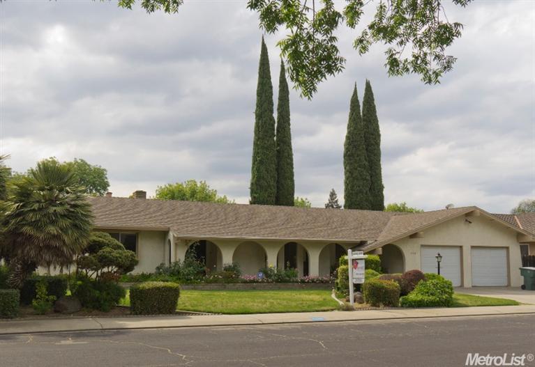 1105 Nantucket Pl, Modesto, CA 95355 photo 2