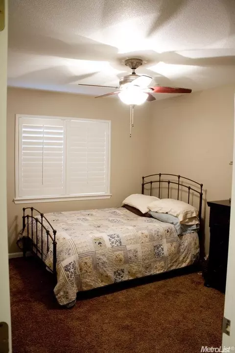 7440 Chris Albert Ct, Hughson, CA 95326 photo 9