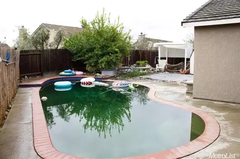7440 Chris Albert Ct, Hughson, CA 95326 photo 18