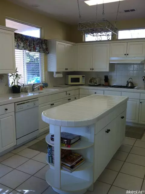 4604 Via Brezza, Modesto, CA 95357 photo 9