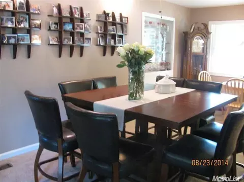 4404 Jan Dr, Carmichael, CA 95608 photo 4